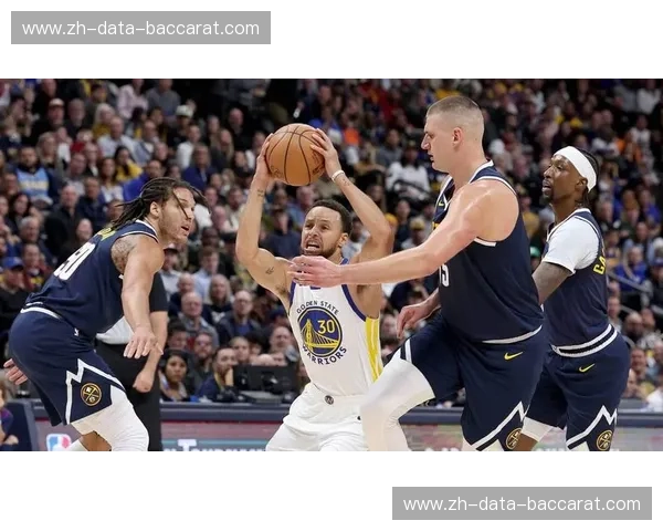 勇士vs骑士：当金州勇士队再次遭遇克利夫兰骑士队，一场史诗般的对决即将上演！